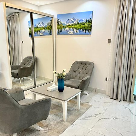 Al Safwa One Apartment Al Hidd Ngoại thất bức ảnh