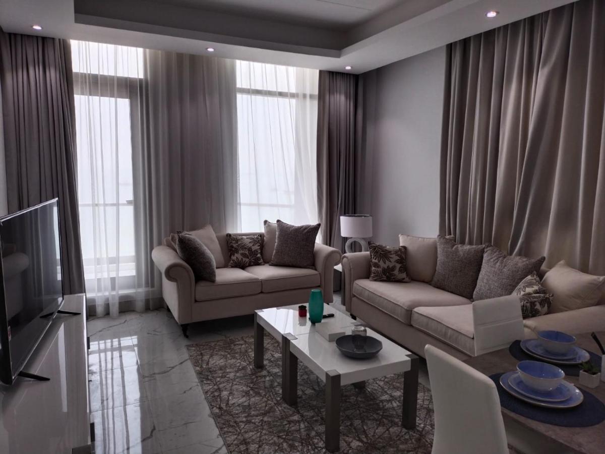 Al Safwa One Apartment Al Hidd Ngoại thất bức ảnh
