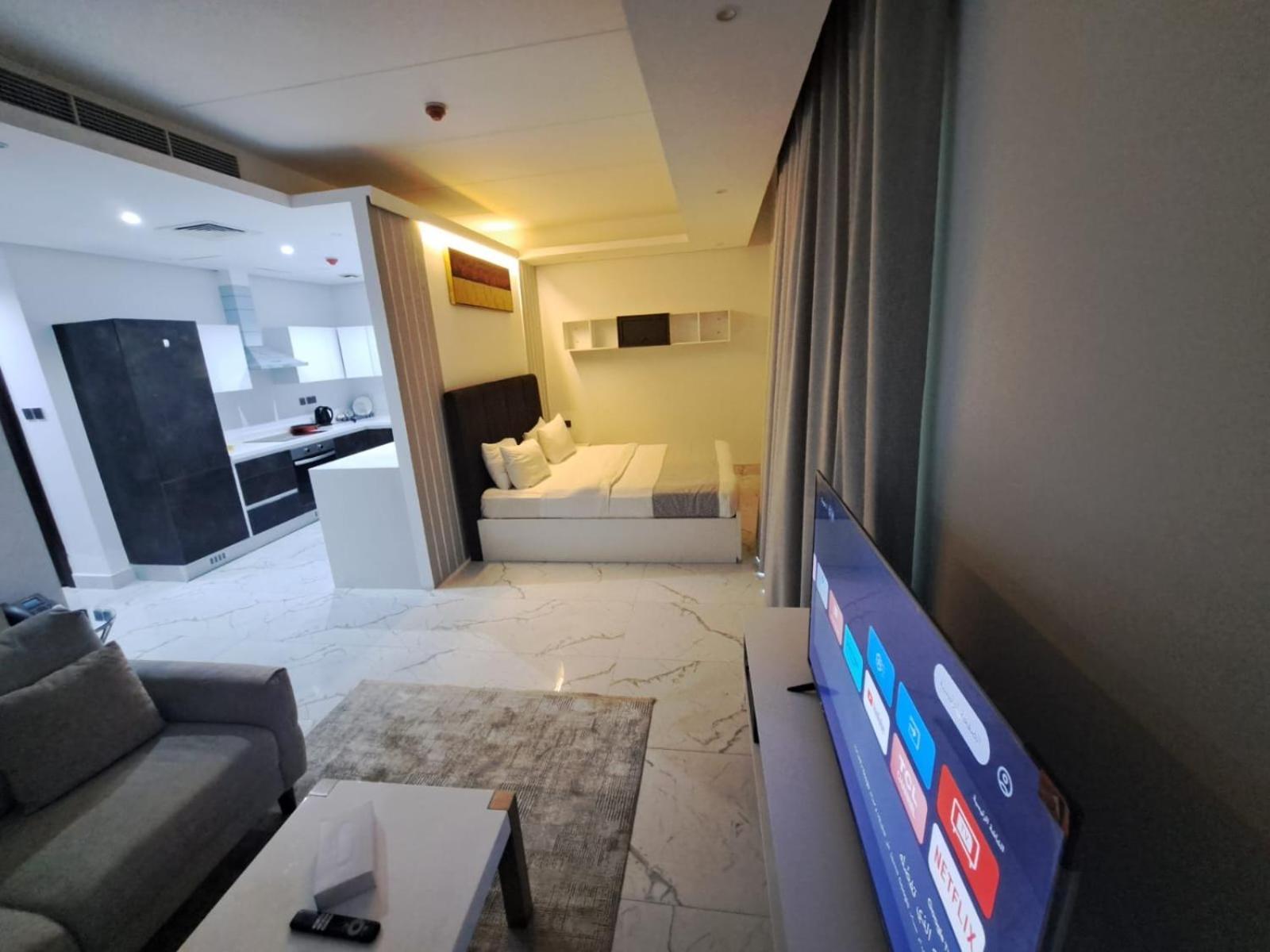 Al Safwa One Apartment Al Hidd Ngoại thất bức ảnh