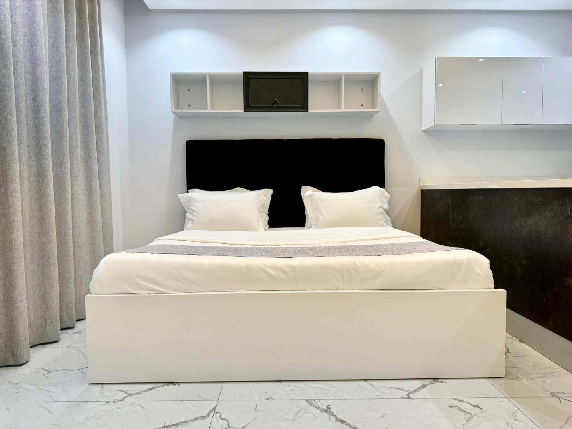 Al Safwa One Apartment Al Hidd Ngoại thất bức ảnh