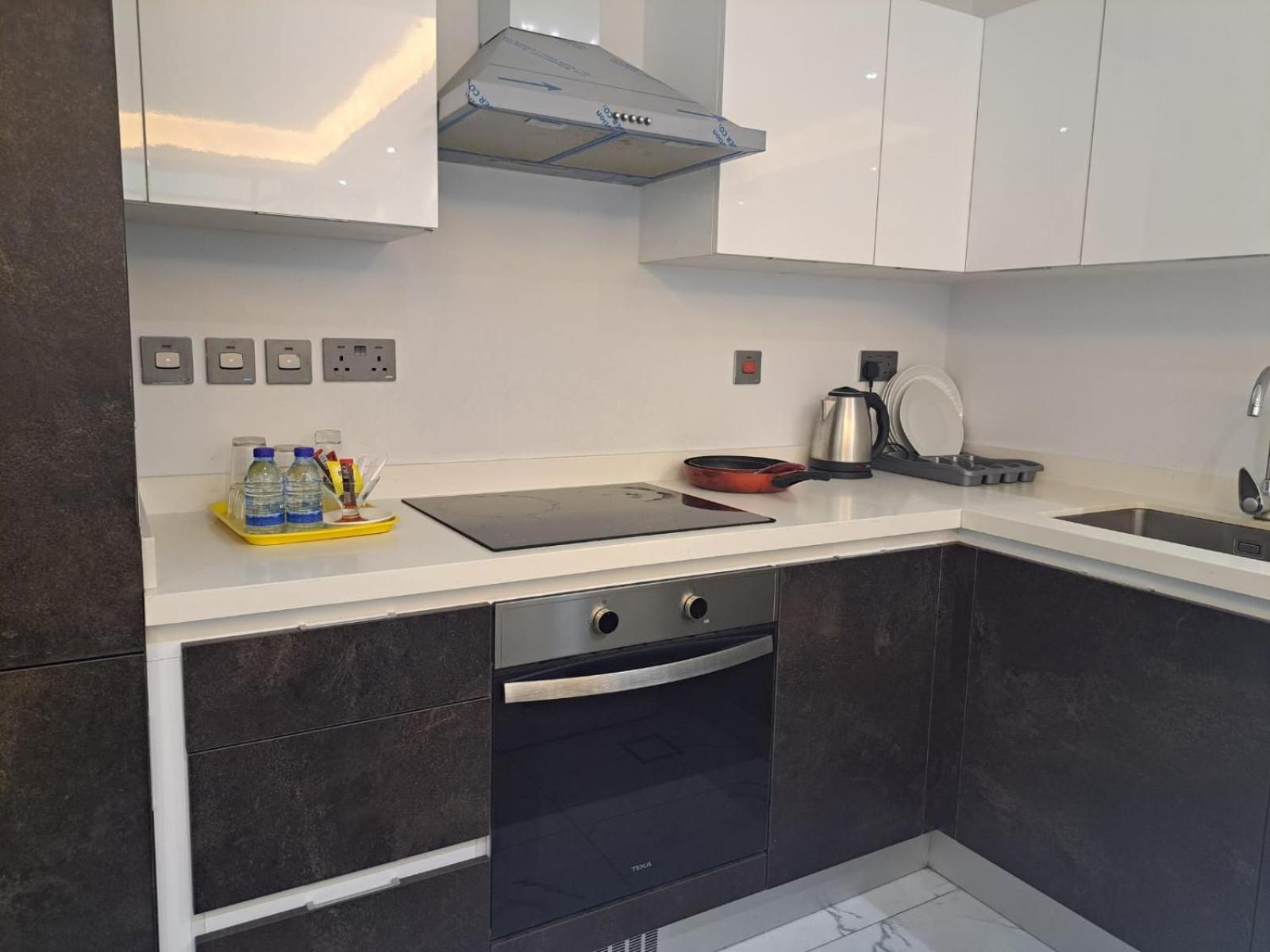Al Safwa One Apartment Al Hidd Ngoại thất bức ảnh