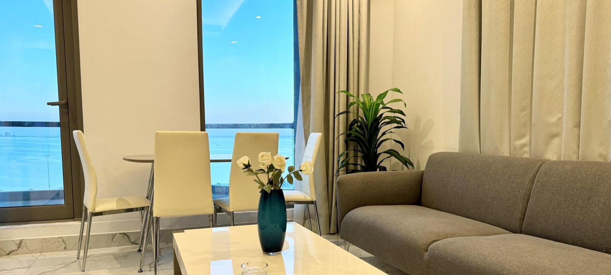 Al Safwa One Apartment Al Hidd Ngoại thất bức ảnh