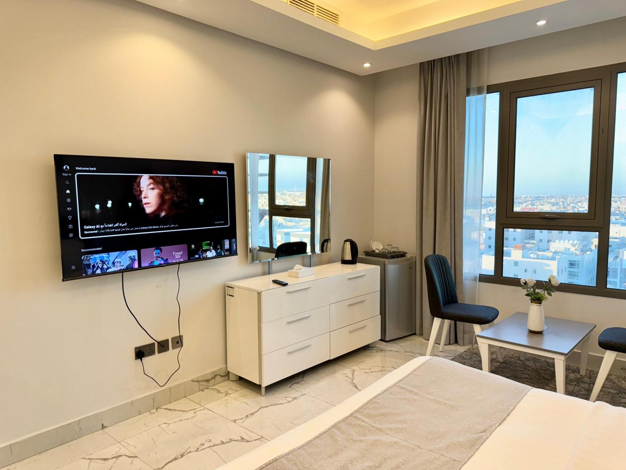 Al Safwa One Apartment Al Hidd Ngoại thất bức ảnh